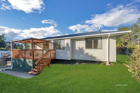 Photo of property in 81a Dundale Avenue, Blockhouse Bay, Auckland, 0600