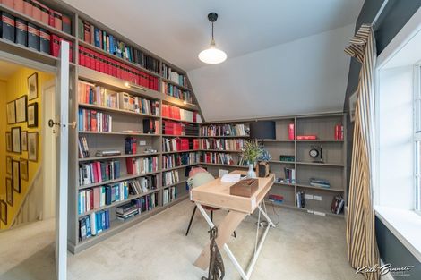 Photo of property in 86 Bolton Street, Kelburn, Wellington, 6012