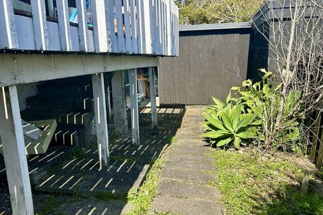 Photo of property in 1/58 Matipo Road, Mairangi Bay, Auckland, 0630