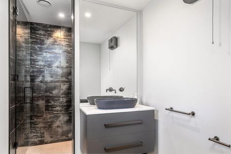 Photo of property in 27 Stratford Drive, Mount Pisa, Cromwell, 9383