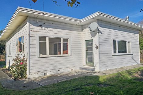 Photo of property in 32 Liverpool Street, Hampden, 9410