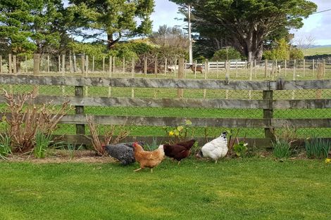 Photo of property in 350 Horokiwi Road, Horokiwi, Wellington, 5016