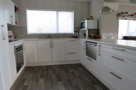 Photo of property in 14 Racecourse Way, Gate Pa, Tauranga, 3112