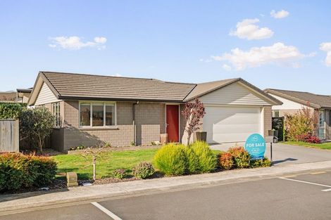 Photo of property in Waterview Estate, 39/4 Greystone Place, Omokoroa, 3114