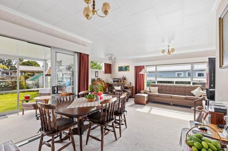 Photo of property in 33 Wynyard Street, Bell Block, New Plymouth, 4312