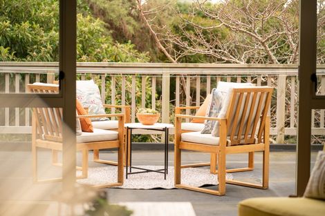 Photo of property in 162 Wellington Road, Paekakariki, 5034