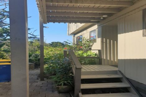 Photo of property in 38 Tree View Avenue, Glenfield, Auckland, 0629