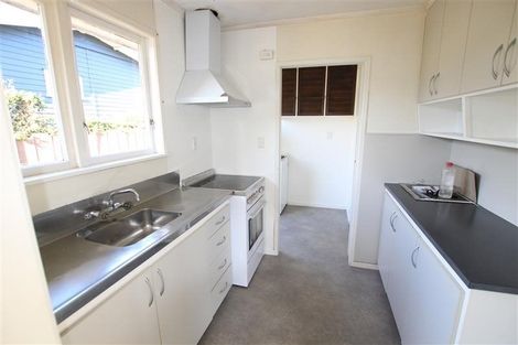 Photo of property in 2/21 Gardner Avenue, New Lynn, Auckland, 0600