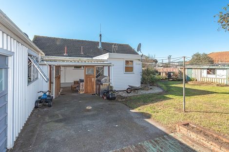 Photo of property in 29 Konini Street, Tawhero, Whanganui, 4501