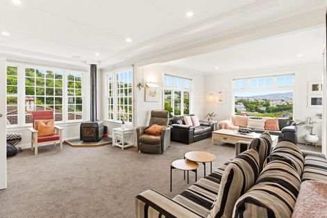 Photo of property in 53 Ravenswood Road, Saint Clair, Dunedin, 9012