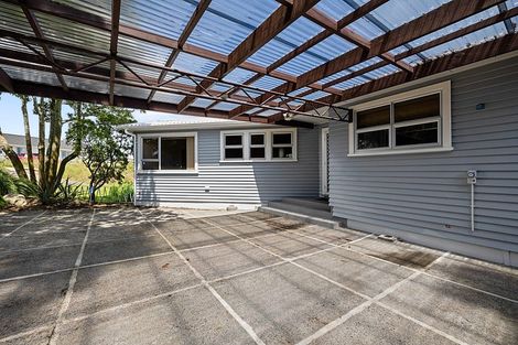 Photo of property in 16 Selwyn Street, Lower Vogeltown, New Plymouth, 4310