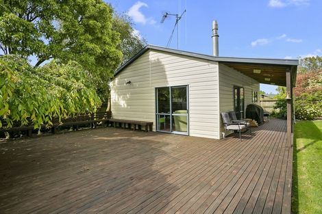 Photo of property in 9 Cowley Drive, Leamington, Cambridge, 3432