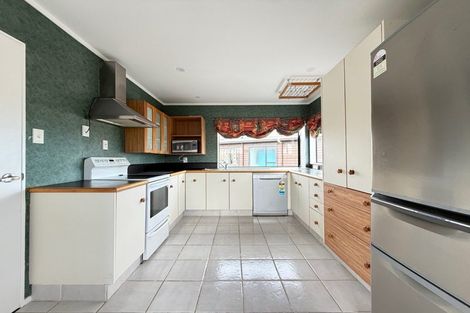 Photo of property in 5a Becker Way, Karori, Wellington, 6012