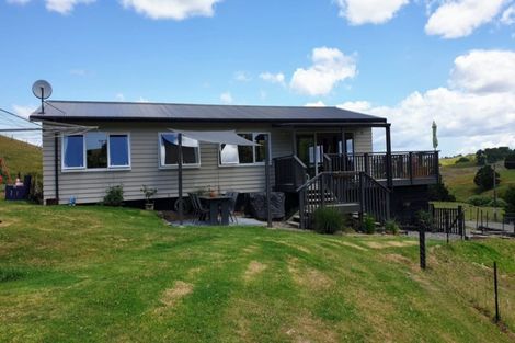 Photo of property in 66 Puriri Glade, Maungaturoto, 0588