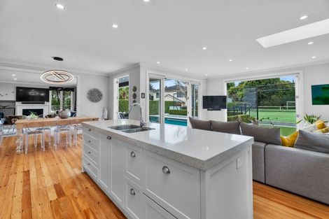 Photo of property in 16 Golf Road, Epsom, Auckland, 1023
