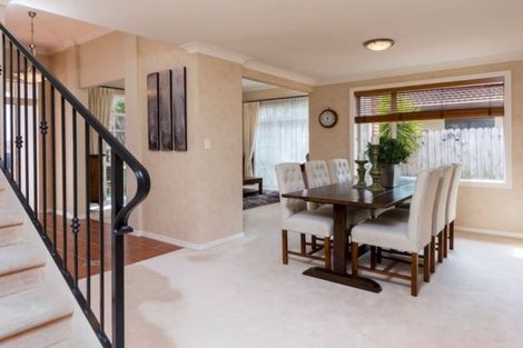 Photo of property in 16 Dairyland Drive, East Tamaki Heights, Auckland, 2016