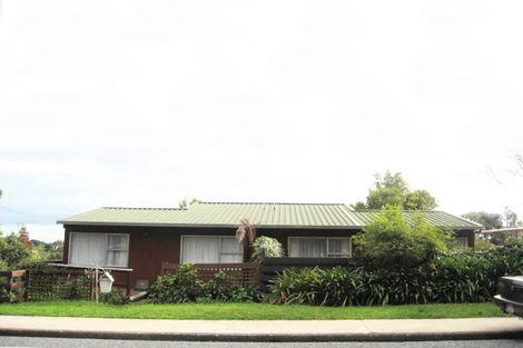 Photo of property in 99 Ruahine Street, Paraparaumu, 5032