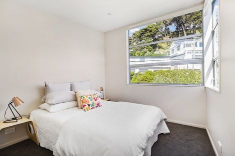 Photo of property in 32 Mantell Street, Seatoun, Wellington, 6022