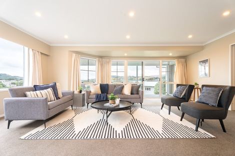 Photo of property in 34 Oriel Avenue, Tawa, Wellington, 5028