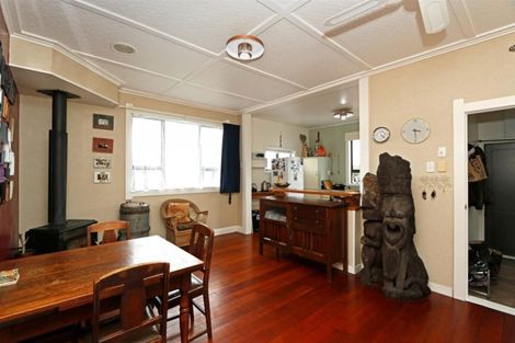 Photo of property in 58 Fox Street, Opunake, 4616