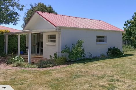 Photo of property in 80 Withells Road, Avonhead, Christchurch, 8042