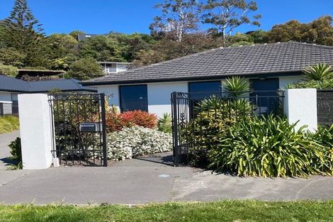 Photo of property in 33 Augusta Street, Redcliffs, Christchurch, 8081