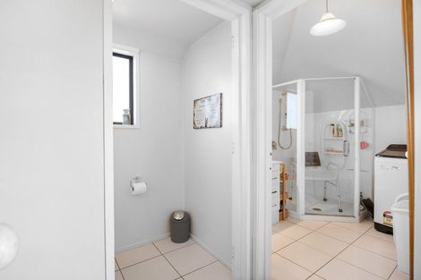 Photo of property in 162a Avonhead Road, Avonhead, Christchurch, 8042