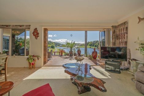 Photo of property in 38 Motukorure Parade, Cooks Beach, Whitianga, 3591