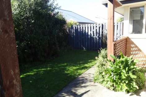 Photo of property in 1 Middlepark Road, Sockburn, Christchurch, 8042