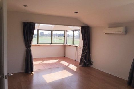 Photo of property in 500 Bower Avenue, Parklands, Christchurch, 8083