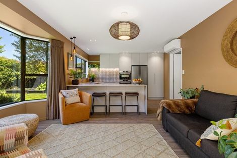 Photo of property in 22a Crosdale Place, Burnside, Christchurch, 8042