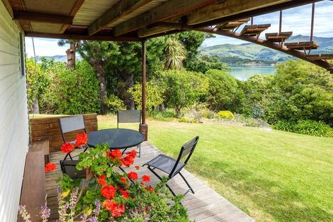 Photo of property in 46 Bayview Crescent, Duvauchelle, 7581