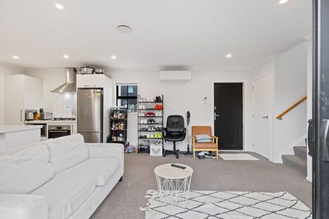 Photo of property in 2/135 Silverdale Road, Hillcrest, Hamilton, 3216