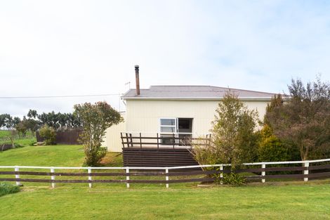 Photo of property in 61 Severn Street, Rongotea, 4476