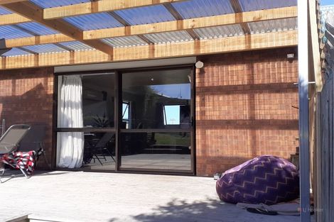 Photo of property in 6 Ellesmere Place, Oceanview, Timaru, 7910