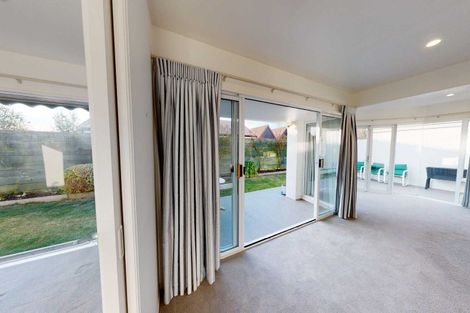 Photo of property in 1/212 Springfield Road, St Albans, Christchurch, 8014