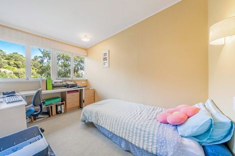 Photo of property in 27 Kotari Road, Days Bay, Lower Hutt, 5013