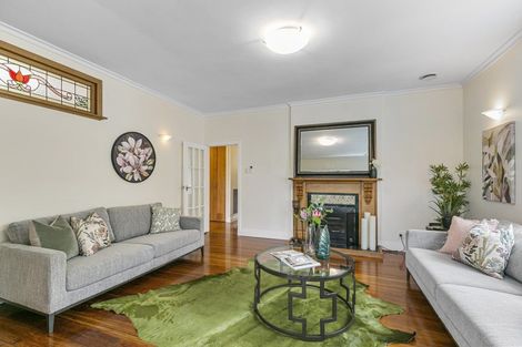 Photo of property in 44 Mandalay Terrace, Khandallah, Wellington, 6035