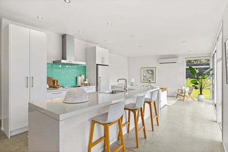 Photo of property in 22 Te Mana Street, Omaha, 0986