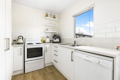 Photo of property in 27b Garland Drive, St Andrews, Hamilton, 3200