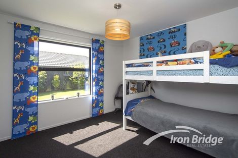 Photo of property in 20 Puhara Avenue, Parklands, Christchurch, 8083