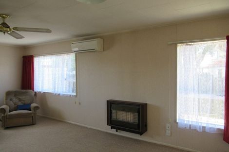 Photo of property in 16c Mako Mako Road, Levin, 5510