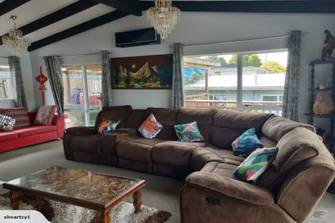 Photo of property in 57c Kamara Road, Glen Eden, Auckland, 0602