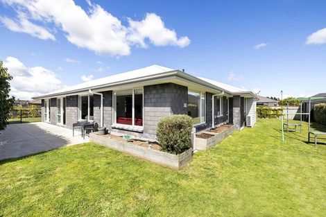 Photo of property in 81 Jarrett Terrace, Leamington, Cambridge, 3432