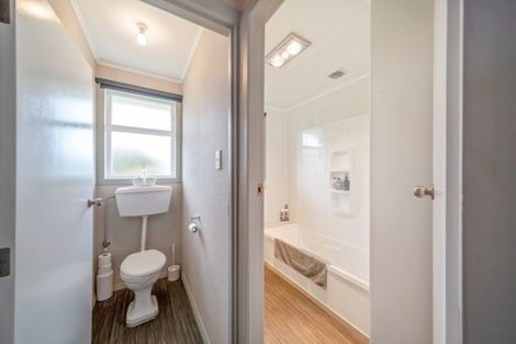 Photo of property in 50a Celia Street, Stratford, 4332