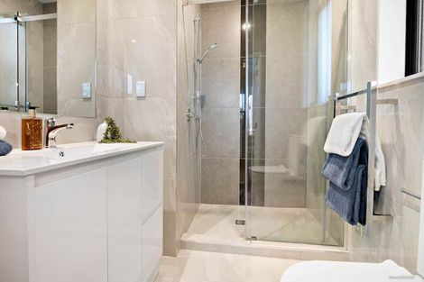 Photo of property in 24 Cooladawson Drive, Flat Bush, Auckland, 2019