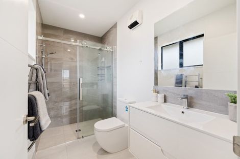 Photo of property in 18 Lovelock Avenue, Rolleston, 7615