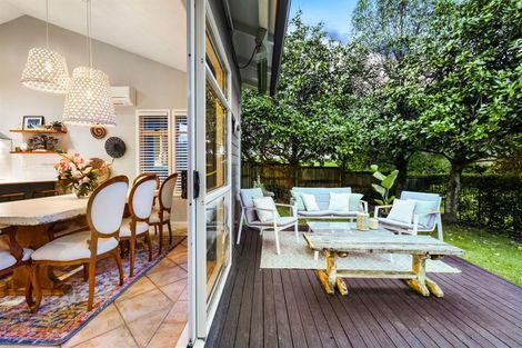 Photo of property in 15 Cinnabar Place, Westgate, Auckland, 0614