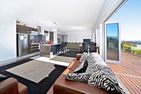 Photo of property in 6 Alexia Place, Flat Bush, Auckland, 2105