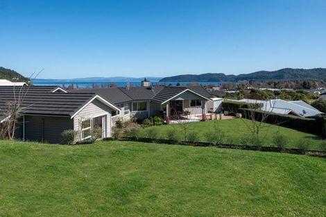 Photo of property in 33 Bodes Lane, Kinloch, Taupo, 3377